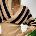 maglia con doppio scollo v line